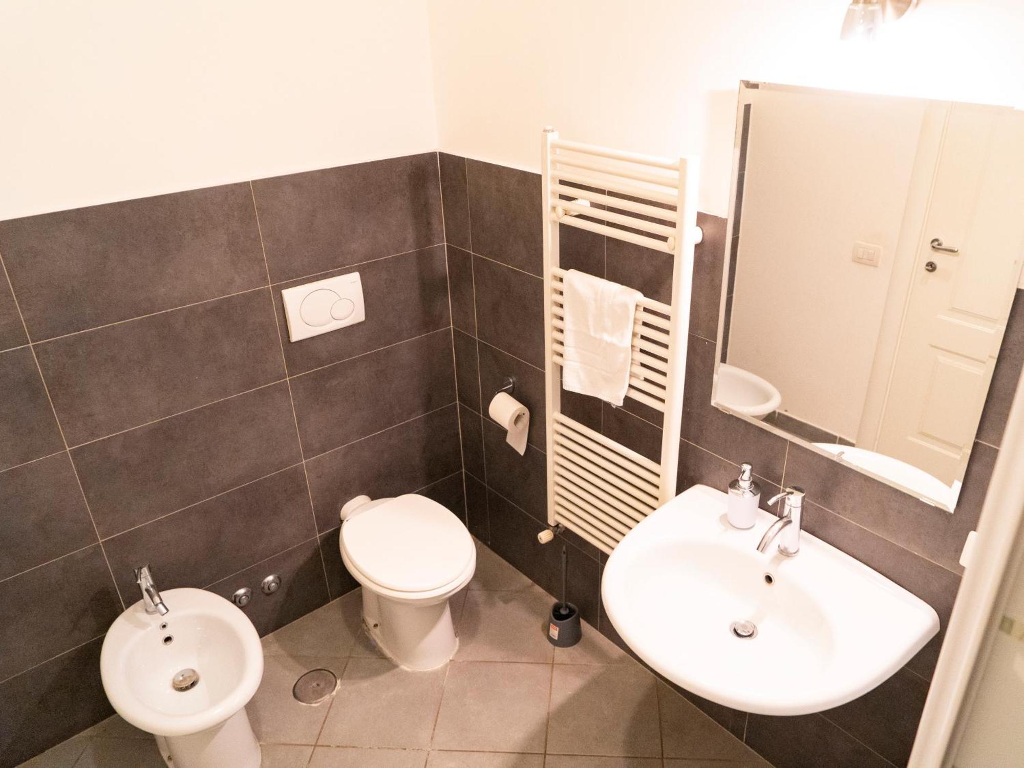 Salotto Piramide Bed & Breakfast Rome Bilik gambar
